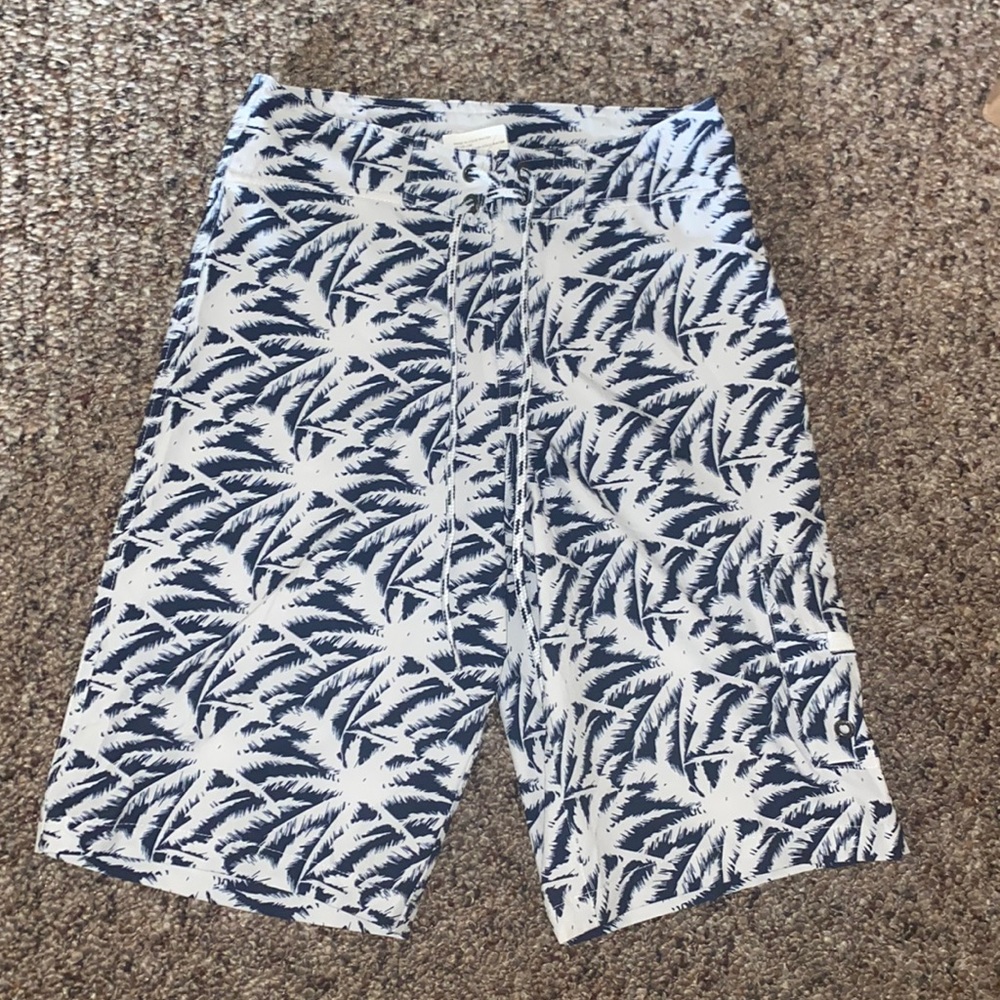 Boys SnapperRock Swim Trunks Size 10